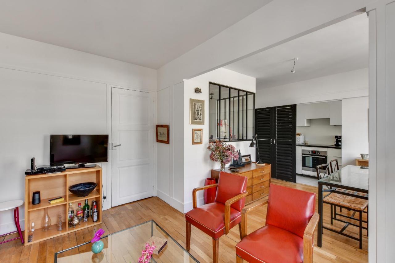 Design Apartment With Terrace By Weekome Paris Exterior foto