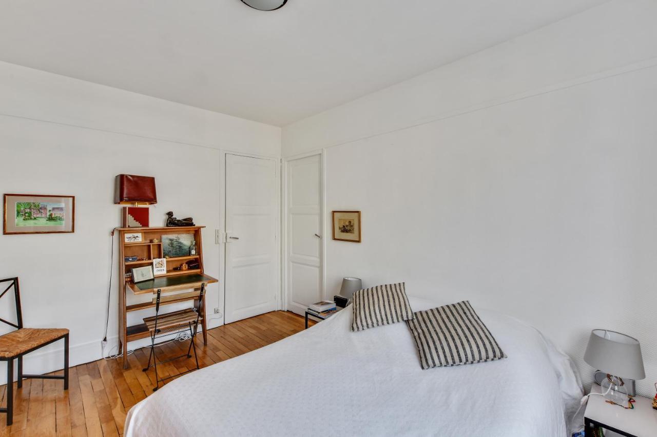 Design Apartment With Terrace By Weekome Paris Exterior foto